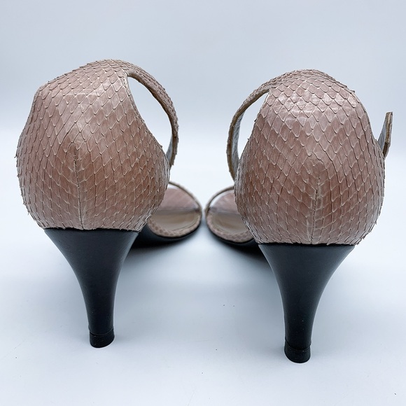 Gucci Snake Pattern Kitten Heel Ankle Strap Leather  Sandal in Rosy Pink - Picture 7 of 15